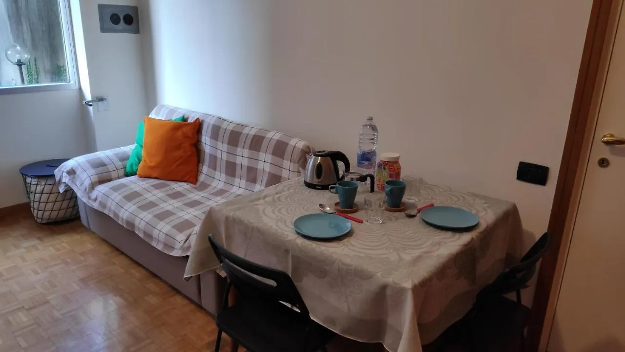 Savona International Suiteapp Milan